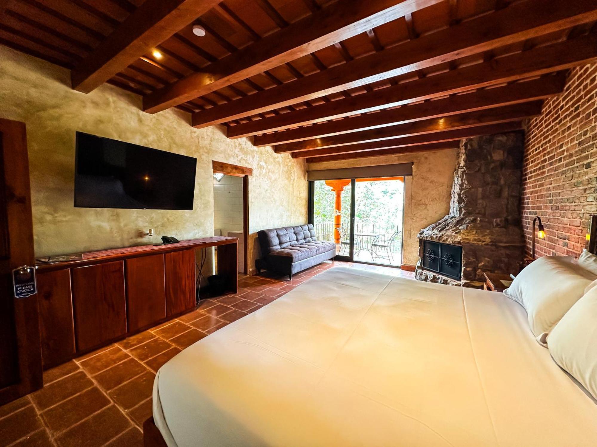 Le Suisse Spa Santa Lucía Milpas Altas Exterior foto