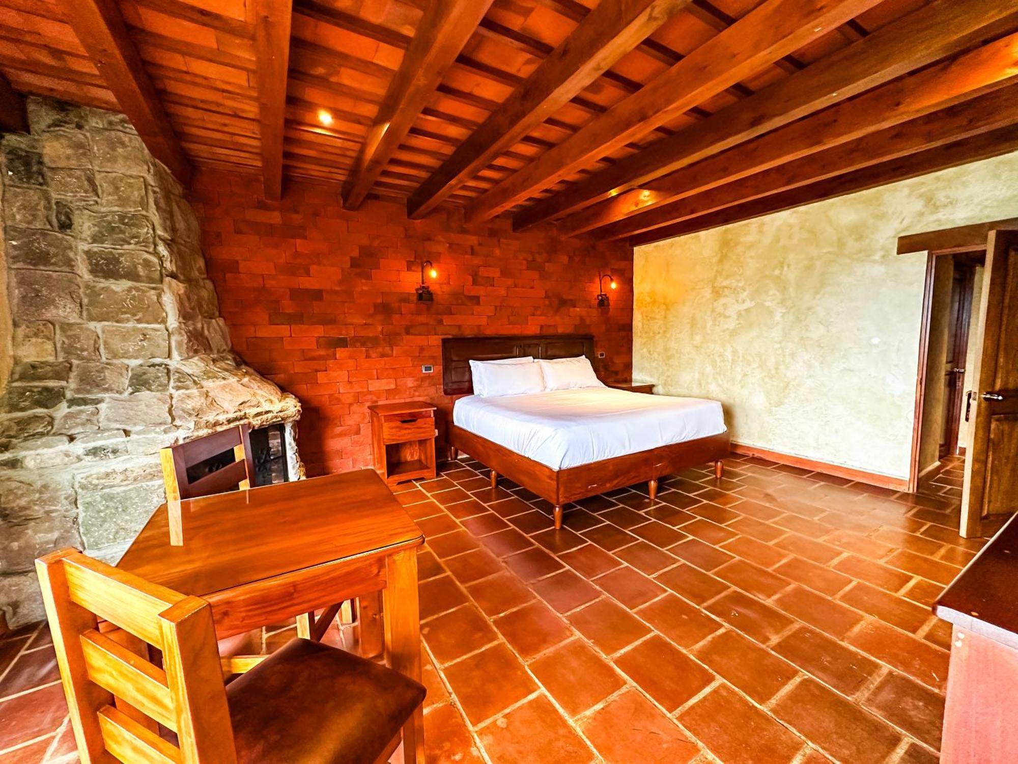 Le Suisse Spa Santa Lucía Milpas Altas Exterior foto